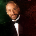 NASH Icon Welcomes Lee Greenwood to Peoria for a Christmas Concert for Helping A Hero