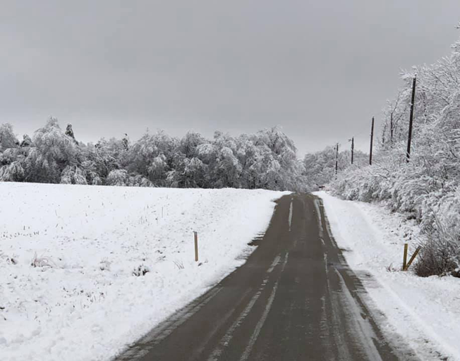 A snowy landscape in central Illinois
